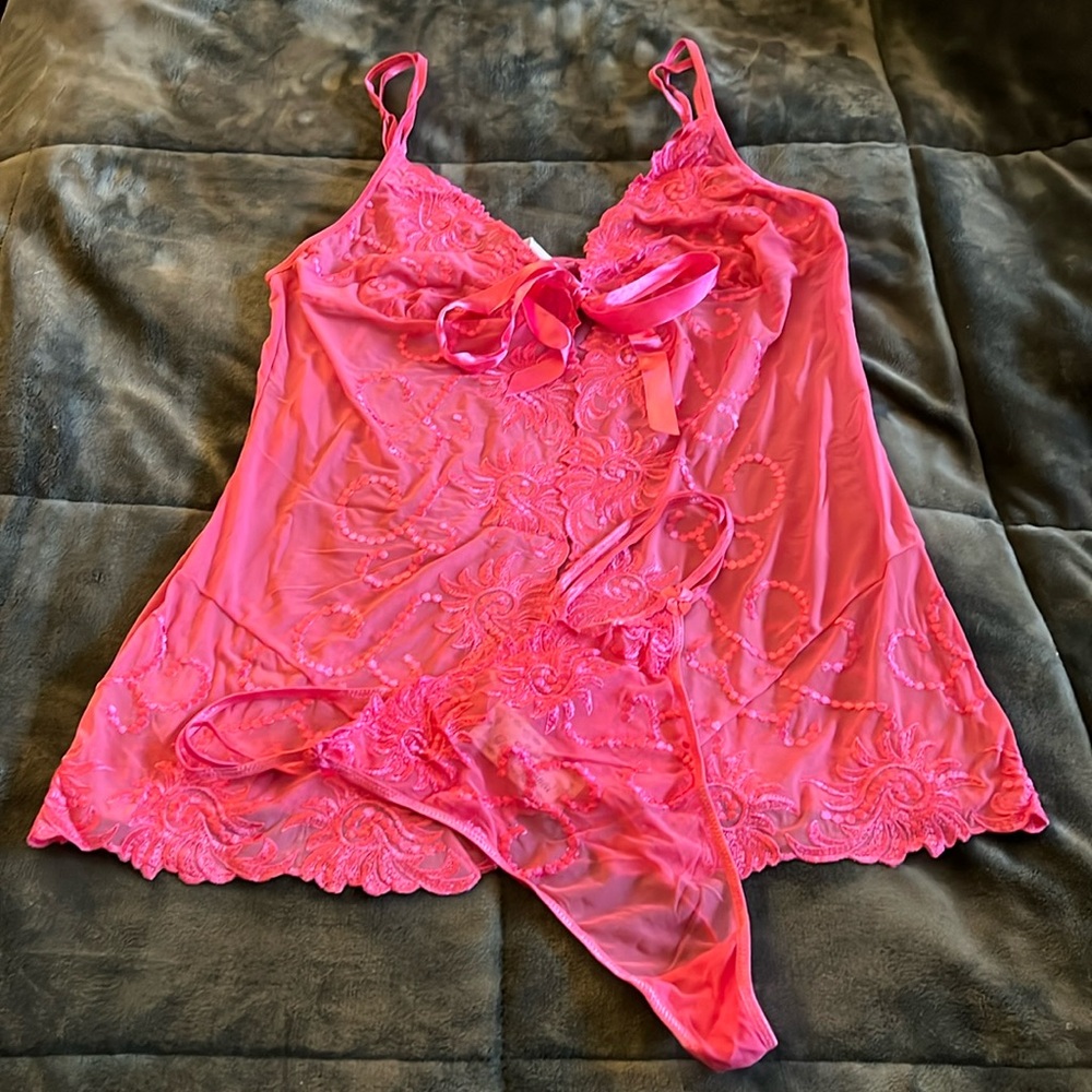 A.C.T. International pink lace lingerie two piece size 3X